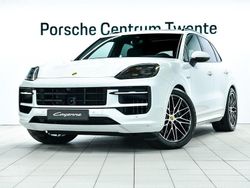 Weiß Gebraucht 2024 Porsche Cayenne SUV | 104.900 € (Fairer Preis)