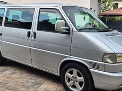 Silber Gebraucht 2002 VW T4 Highline Van | 18.000 € (Etwas zu teuer)