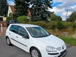 Weiß Gebraucht 2007 VW Golf V Trendline Limousine | 4.999 € (Fairer Preis)