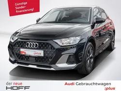 Mythosschwarz metallic Gebraucht 2024 Audi A1 Basis Kleinwagen | 26.475 € (Guter Preis)