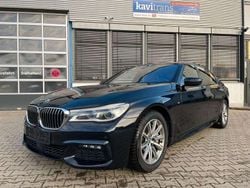 Carbonschwarz metallic Gebraucht 2016 BMW 750L Limousine | 33.000 € (Fairer Preis)