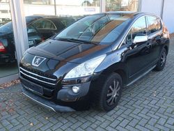 Schwarz Gebraucht 2012 Peugeot 3008 Limousine | 7.999 €