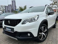 Weiß Gebraucht 2019 Peugeot 2008 GT-line SUV | 14.590 € (Fairer Preis)