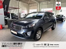 Grau Gebraucht 2016 Kia Sorento Vision SUV | 15.790 € (Fairer Preis)