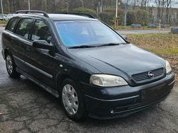 Schwarz Gebraucht 2001 Opel Astra Kombi | 1.500 €