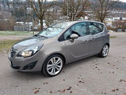 Braun Gebraucht 2012 Opel Meriva Innovation Van / Kleinbus | 4.400 € (Guter Preis)