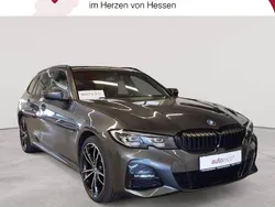 Mineralgrau metallic Gebraucht 2021 BMW 320e M Sport Kombi | 25.390 € (Guter Preis)