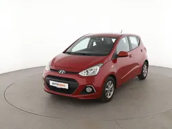 Rot Gebraucht 2016 Hyundai i10 Trend Kleinwagen | 11.230 € (Teuer)
