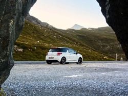 Weiß Gebraucht 2014 Citroën DS3 Sport Chic Kleinwagen | 6.500 € (Teuer)