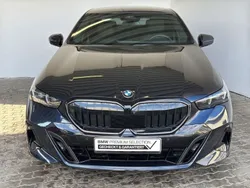 Schwarz Gebraucht 2024 BMW 520 M Sport Limousine | 51.490 € (Guter Preis)