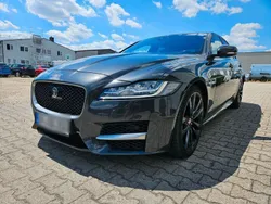 Schwarz Gebraucht 2017 Jaguar XF R-Sport Limousine | 18.500 € (Guter Preis)