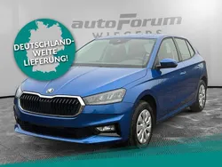 Schwarzmagic perleffekt Gebraucht 2025 Skoda Fabia Selection Limousine | 17.970 € (Guter Preis)