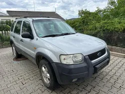 Grau Gebraucht 2003 Ford Maverick SUV | 1.750 € (Guter Preis)