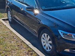 Schwarz Gebraucht 2018 VW Passat Comfortline Kombi | 13.000 € (Guter Preis)