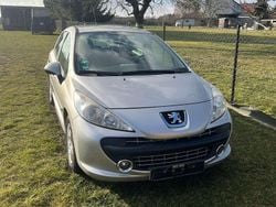Grau Gebraucht 2008 Peugeot 207 Urban Move Limousine | 1.500 € (Fairer Preis)