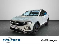 Pure white Gebraucht 2025 VW T-Roc Style SUV | 35.890 € (Teuer)
