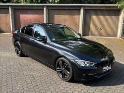 Schwarz Gebraucht 2013 BMW 320 Luxury Line Limousine | 14.500 € (Fairer Preis)