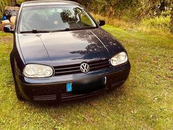 Blau Gebraucht 2001 VW Golf IV Kleinwagen | 2.250 € (Fairer Preis)
