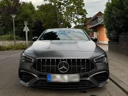 Grau Gebraucht 2020 Mercedes CLA45 AMG AMG Kombi | 44.999 € (Fairer Preis)