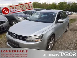 Reflexsilber metallic Gebraucht 2011 VW Jetta Comfortline Limousine | 5.685 € (Superpreis)