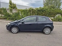 Braun Gebraucht 2011 Fiat Punto Evo Kleinwagen | 4.000 € (Etwas zu teuer)