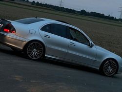 Silber Gebraucht 2002 Mercedes E270 Limousine | 6.500 € (Teuer)