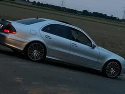 Silber Gebraucht 2002 Mercedes E270 Limousine | 6.500 € (Teuer)