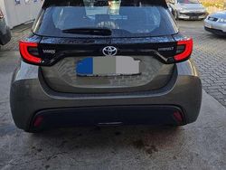 Gebraucht 2022 Toyota Yaris Hybrid Team Limousine | 18.000 € (Guter Preis)