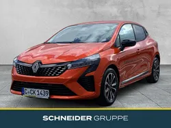 Orange Neu 2025 Renault Clio V Techno Limousine | 19.990 € (Guter Preis)