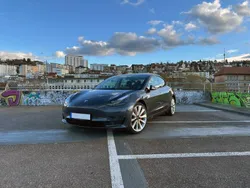 Grau Gebraucht 2022 Tesla Model 3 Performance Limousine | 34.900 € (Fairer Preis)