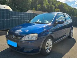 Blau Gebraucht 2006 Opel Corsa Kleinwagen | 2.000 € (Etwas zu teuer)