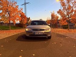 Silber Gebraucht 2003 Ford Mondeo Limousine | 2.200 € (Etwas zu teuer)