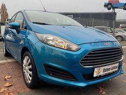Blau Gebraucht 2015 Ford Fiesta Trend Limousine | 6.199 € (Guter Preis)