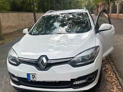 Weiß Gebraucht 2014 Renault Mégane GrandTour Kombi | 3.500 € (Fairer Preis)