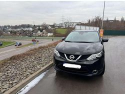 Schwarz Gebraucht 2017 Nissan Qashqai N-Connecta SUV | 8.499 € (Guter Preis)