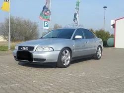 Schwarz Gebraucht 1997 Audi A4 Performance Limousine | 2.650 € (Etwas zu teuer)