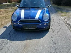 Blau Gebraucht 2002 Mini Cooper Kleinwagen | 900 € (Guter Preis)