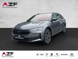 Graphitegrau metallic Gebraucht 2024 Skoda Octavia SportLine Kombi | 33.990 € (Fairer Preis)