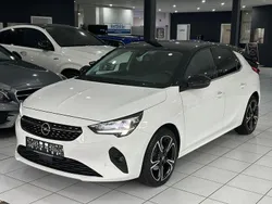 Weiß Gebraucht 2021 Opel Corsa Elegance Limousine | 12.990 € (Guter Preis)