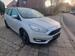 Silber Gebraucht 2015 Ford Focus Kombi | 7.500 € (Etwas zu teuer)