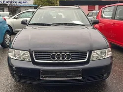 Blau Gebraucht 2000 Audi A4 Kombi | 1.000 € (Superpreis)