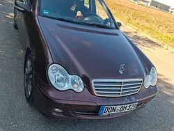 Rot Gebraucht 2006 Mercedes C220 Elegance Limousine | 1.800 € (Guter Preis)