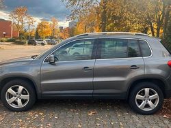 Grau Gebraucht 2011 VW Tiguan Sportline SUV | 9.300 € (Fairer Preis)