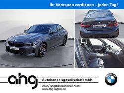 Grau Gebraucht 2024 BMW 318 M Sport Limousine | 37.450 € (Fairer Preis)