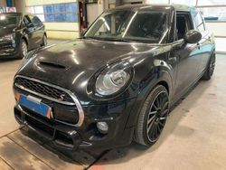 Schwarz Gebraucht 2015 Mini ONE Kleinwagen | 9.999 €