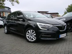 Schwarz metallic Gebraucht 2022 Renault Mégane IV Business Kombi | 19.980 € (Guter Preis)