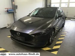 Grau Gebraucht 2024 Mazda 3 Exclusive-Line Limousine | 26.990 € (Fairer Preis)