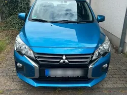 Blau Gebraucht 2021 Mitsubishi Space Star Kleinwagen | 8.000 €