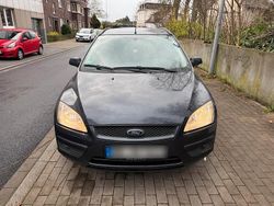 Blau Gebraucht 2007 Ford Focus Ambiente Kombi | 950 € (Guter Preis)