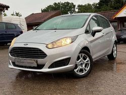 Polarsilber metallic Gebraucht 2016 Ford Fiesta SYNC Edition Kleinwagen | 5.299 € (Fairer Preis)
